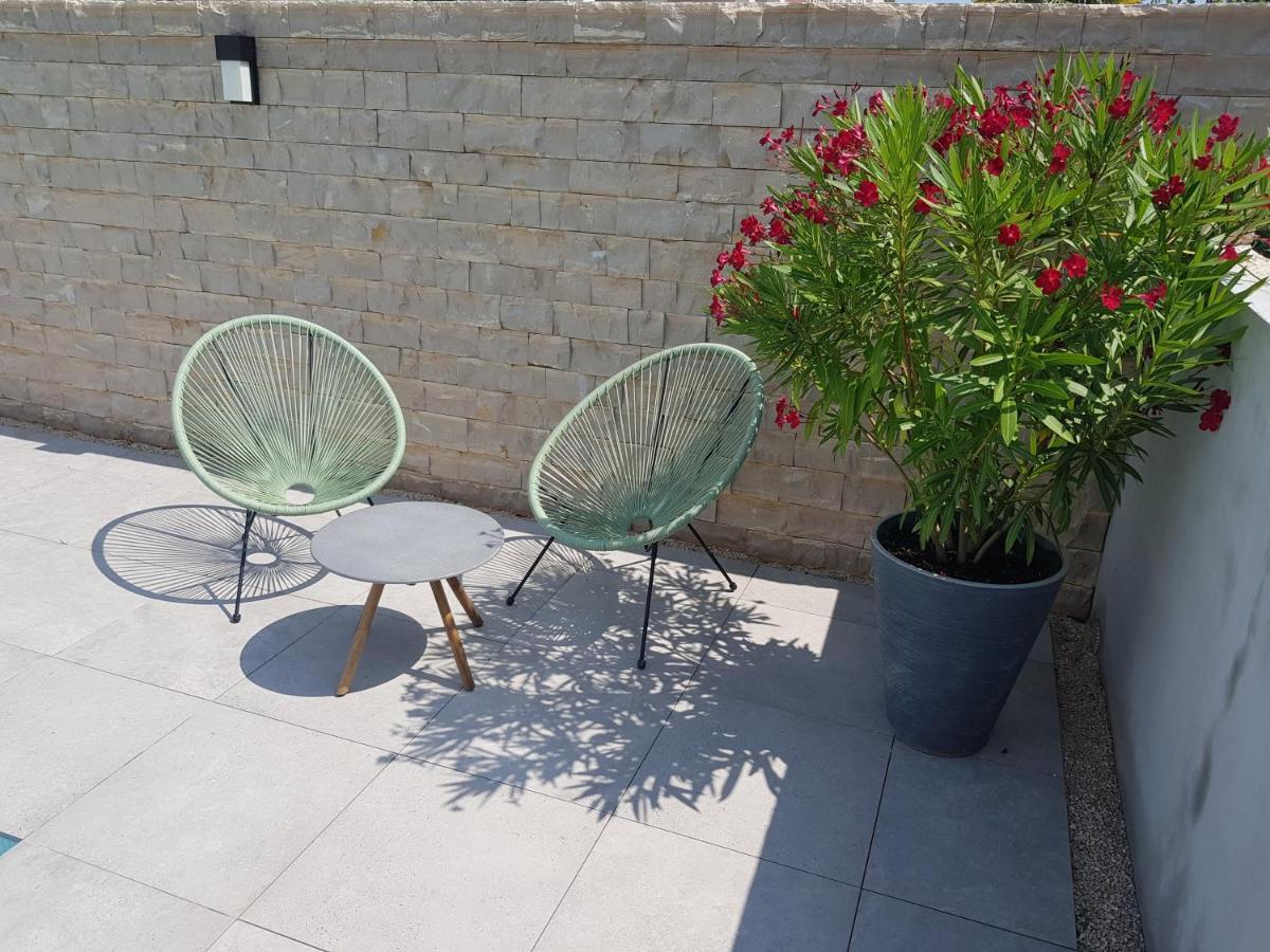 Apartament Haus Dalmatia With Heated Pool Bibinje Zewnętrze zdjęcie