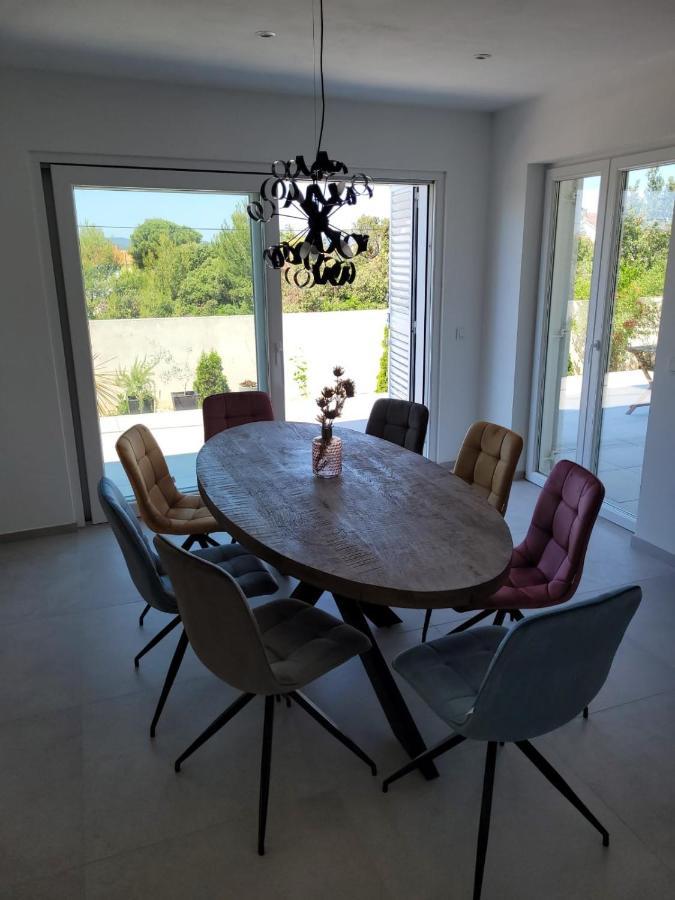 Apartament Haus Dalmatia With Heated Pool Bibinje Zewnętrze zdjęcie