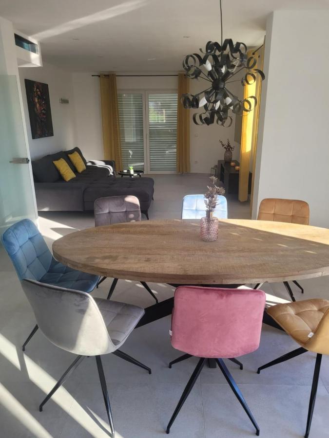 Apartament Haus Dalmatia With Heated Pool Bibinje Zewnętrze zdjęcie