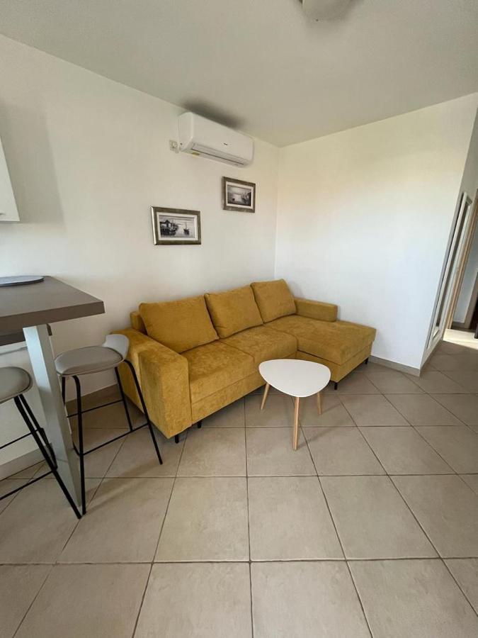 Apartament Haus Dalmatia With Heated Pool Bibinje Zewnętrze zdjęcie