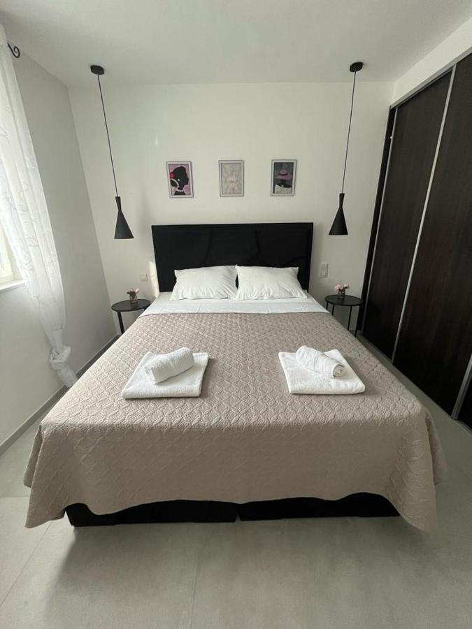 Apartament Haus Dalmatia With Heated Pool Bibinje Zewnętrze zdjęcie